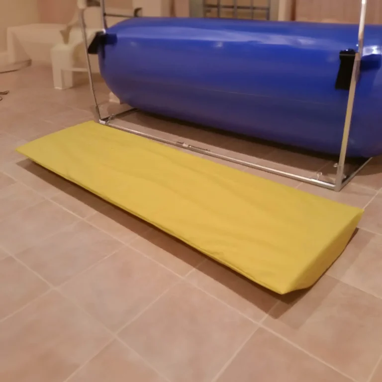 newtowne-contoured-mattress-upgrade-for-economy-size-hyperbaric-chambers